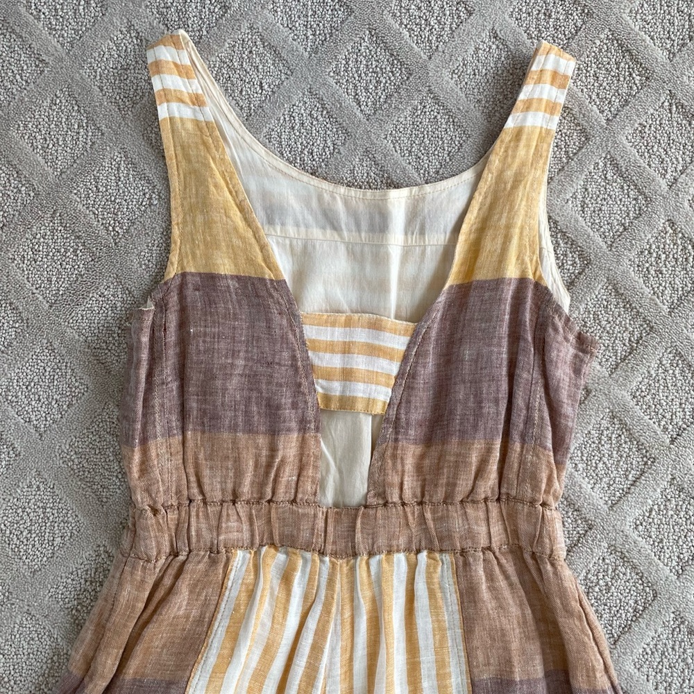 Anthropologie linen romper - Picture 12 of 12